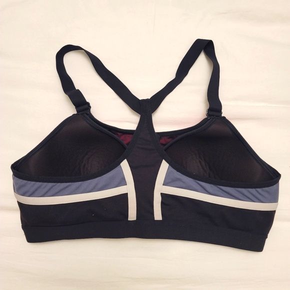 VSX Sports Bra - Picture 2 of 10